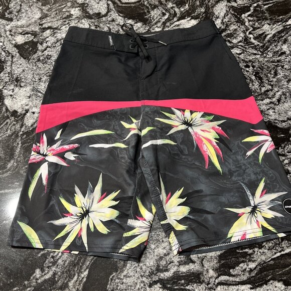 O’Neill Hyperfreak 19” Boardshorts Boys Size 27 Black Floral Stretch Fabric - Picture 1 of 9